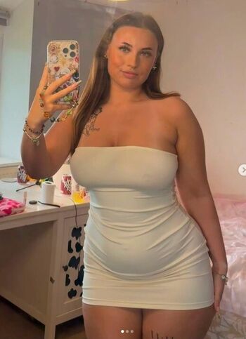 Full leaked Heytsjules private onlyfans photo