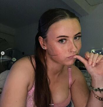 Full leaked Heytsjules private onlyfans photo