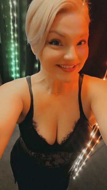 Full leaked Highinheels private onlyfans photo