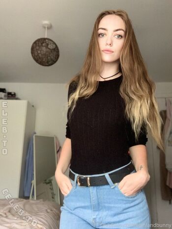 Full leaked Highlandbunny  page private onlyfans photo