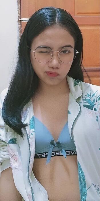 Full leaked Hijab on private onlyfans photo