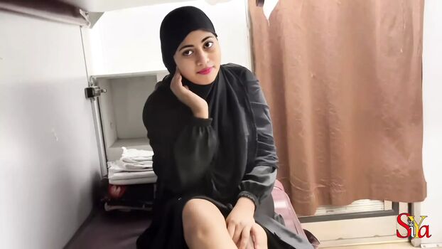 Full leaked Hijab page private onlyfans photo