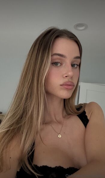 Full leaked Hiley grce private onlyfans photo