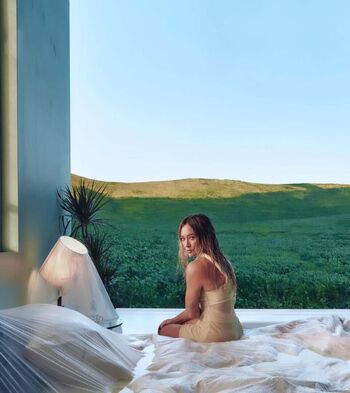 Full leaked Hillary duff private onlyfans photo