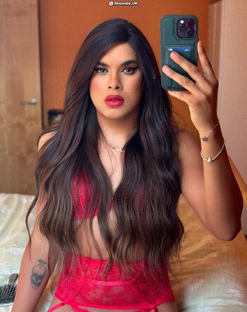 Full leaked Hilollauk private onlyfans photo