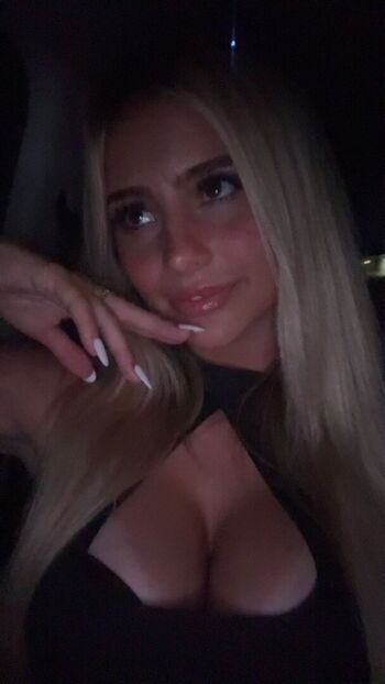 Full leaked Hippicam private onlyfans photo