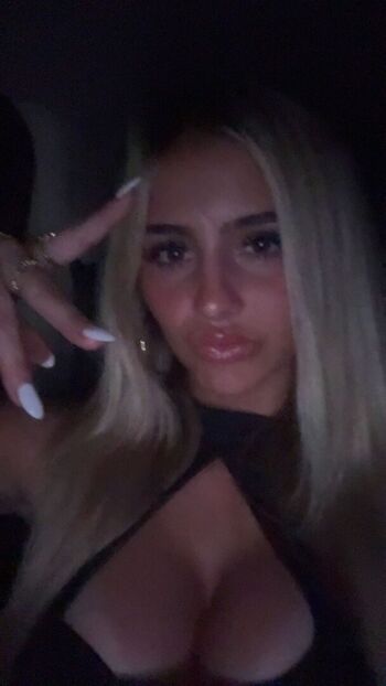 Full leaked Hippicam private onlyfans photo