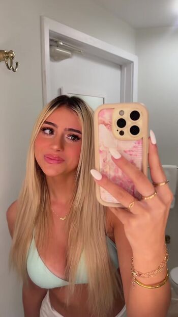 Full leaked Hippicam private onlyfans photo