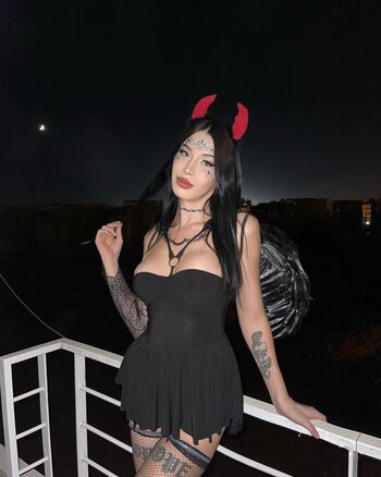 Full leaked Hira balci private onlyfans photo