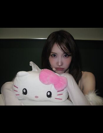 Full leaked Hirai momo page private onlyfans photo