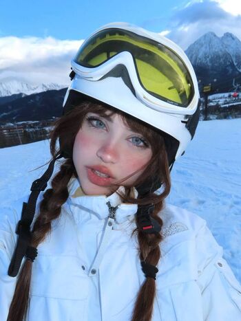 Full leaked Hirixie private onlyfans photo