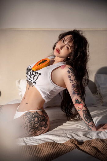 Full leaked Hitomi songyuxin private onlyfans photo