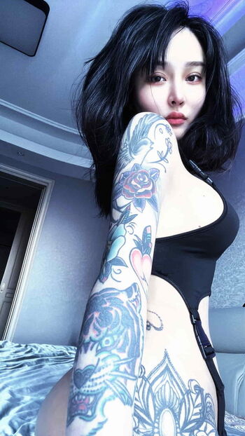 Full leaked Hitomi songyuxin private onlyfans photo