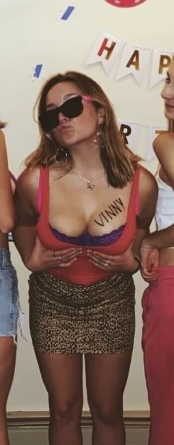 Full leaked Hoeliviagarry private onlyfans photo