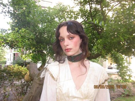 Full leaked Holly humberstone private onlyfans photo