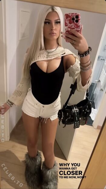 Full leaked Holly may private onlyfans photo