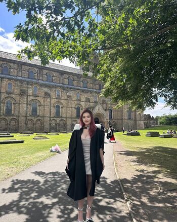 Full leaked Holly shu page private onlyfans photo