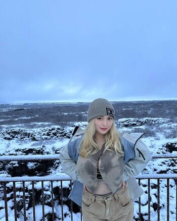 Full leaked Holly shu private onlyfans photo