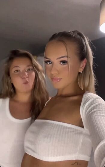 Full leaked Hollyxfoster page private onlyfans photo