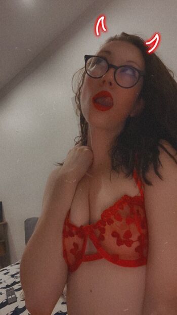 Full leaked Holybunnyxxx private onlyfans photo