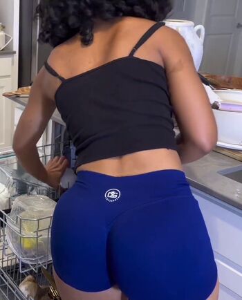 Full leaked Homemaking private onlyfans photo