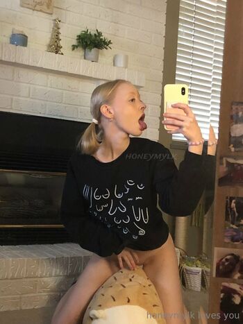 Full leaked Honeymylk private onlyfans photo
