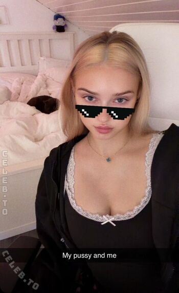 Full leaked Honeypuu  page private onlyfans photo