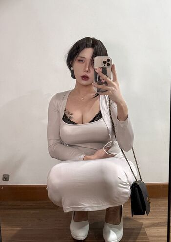 Full leaked Hongbin private onlyfans photo