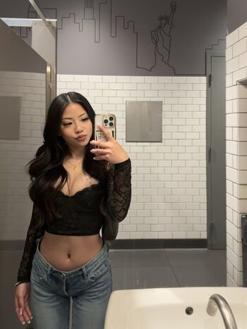 Full leaked Hope yang private onlyfans photo