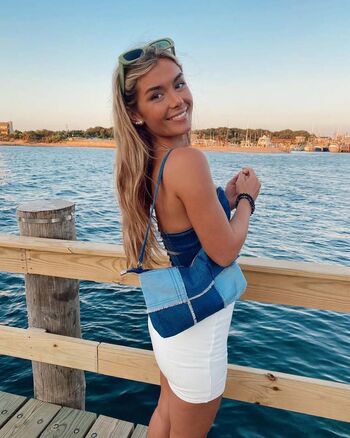 Full leaked Hopie schlenker page private onlyfans photo