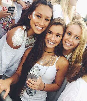 Full leaked Hopie schlenker page private onlyfans photo