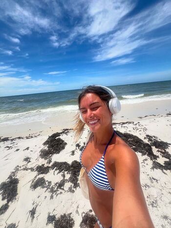 Full leaked Hopie schlenker page private onlyfans photo