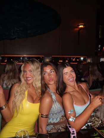 Full leaked Hopie schlenker page private onlyfans photo