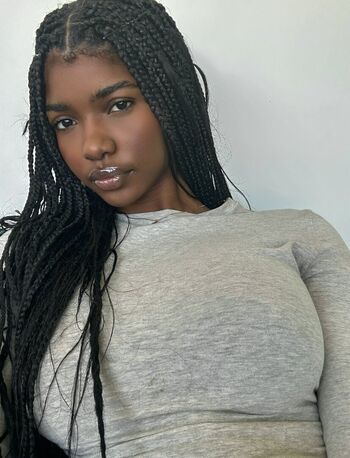 Full leaked Hot butterfly private onlyfans photo