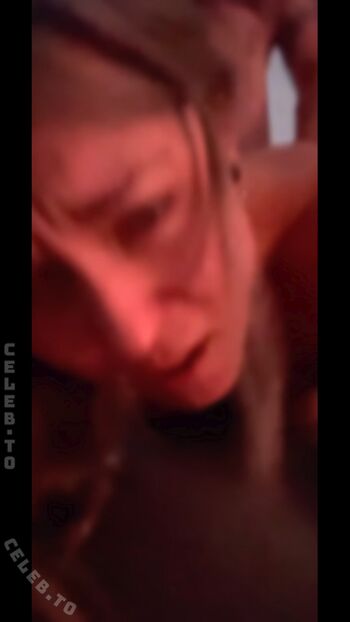 Full leaked Hotwife kle page private onlyfans photo