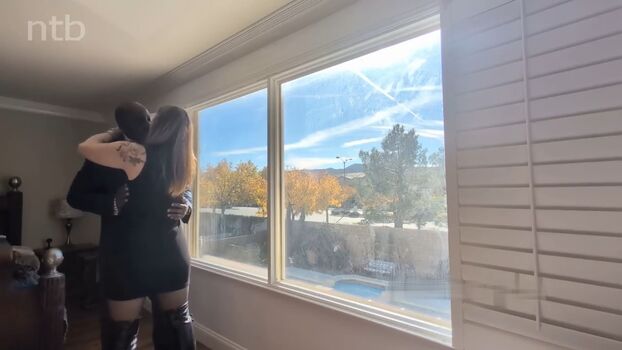 Full leaked Hotwifeshante private onlyfans photo