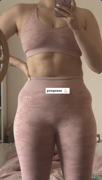 Full leaked Hoxieloxie private onlyfans photo