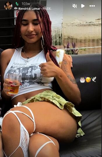 Full leaked Httvitoria private onlyfans photo