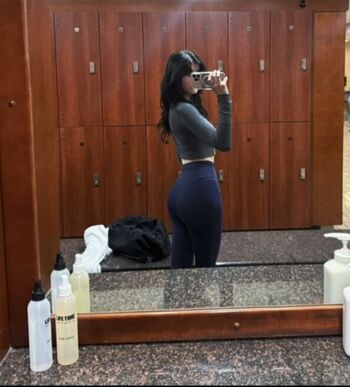 Full leaked Hundomewtwo private onlyfans photo