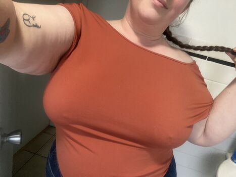 Full leaked Hunnybee private onlyfans photo