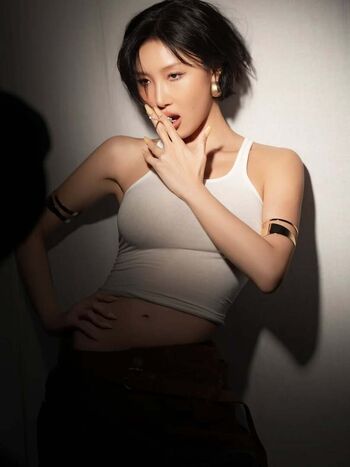 Full leaked Hwasa private onlyfans photo