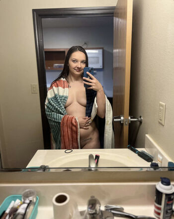 Full leaked Hyojong private onlyfans photo