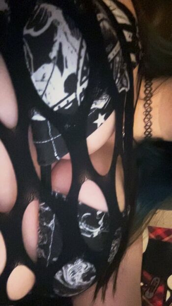 Full leaked Hzllzbound private onlyfans photo