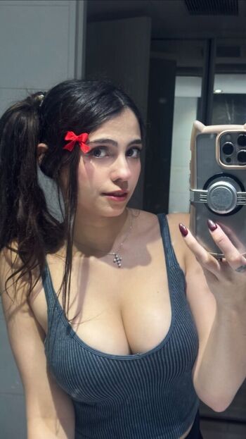 Full leaked Iaaras  page private onlyfans photo