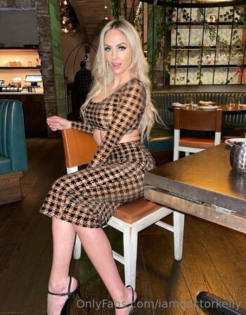 Full leaked Iamdoctorkelly private onlyfans photo