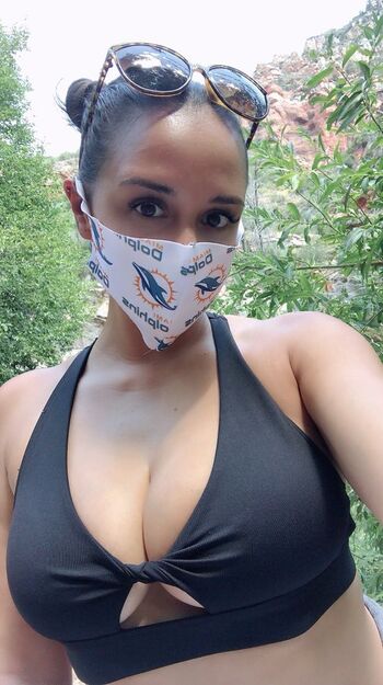 Full leaked Iamlesleyd private onlyfans photo