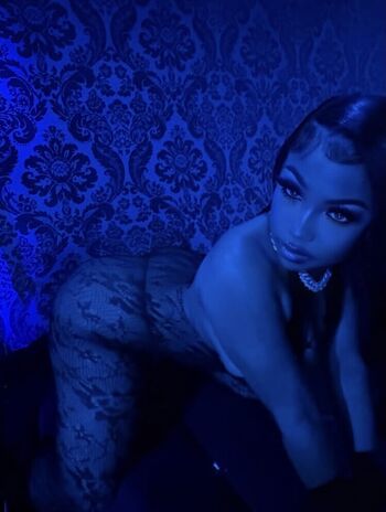 Full leaked Iamskylarmarie private onlyfans photo