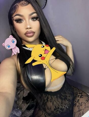 Full leaked Iamskylarmarie private onlyfans photo