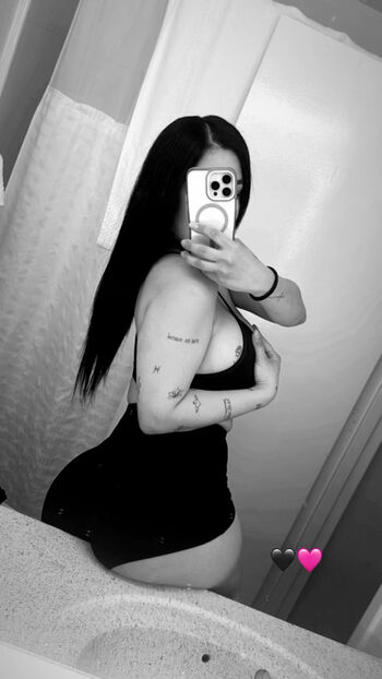 Full leaked Iamthebaby private onlyfans photo