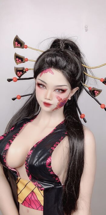 Full leaked Iamyourwaiffuu private onlyfans photo